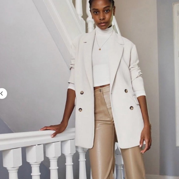 NWT NWT Aritzia Wilfred Cherrelle Blazer in Light Birch Size XS - Picture 13 of 13